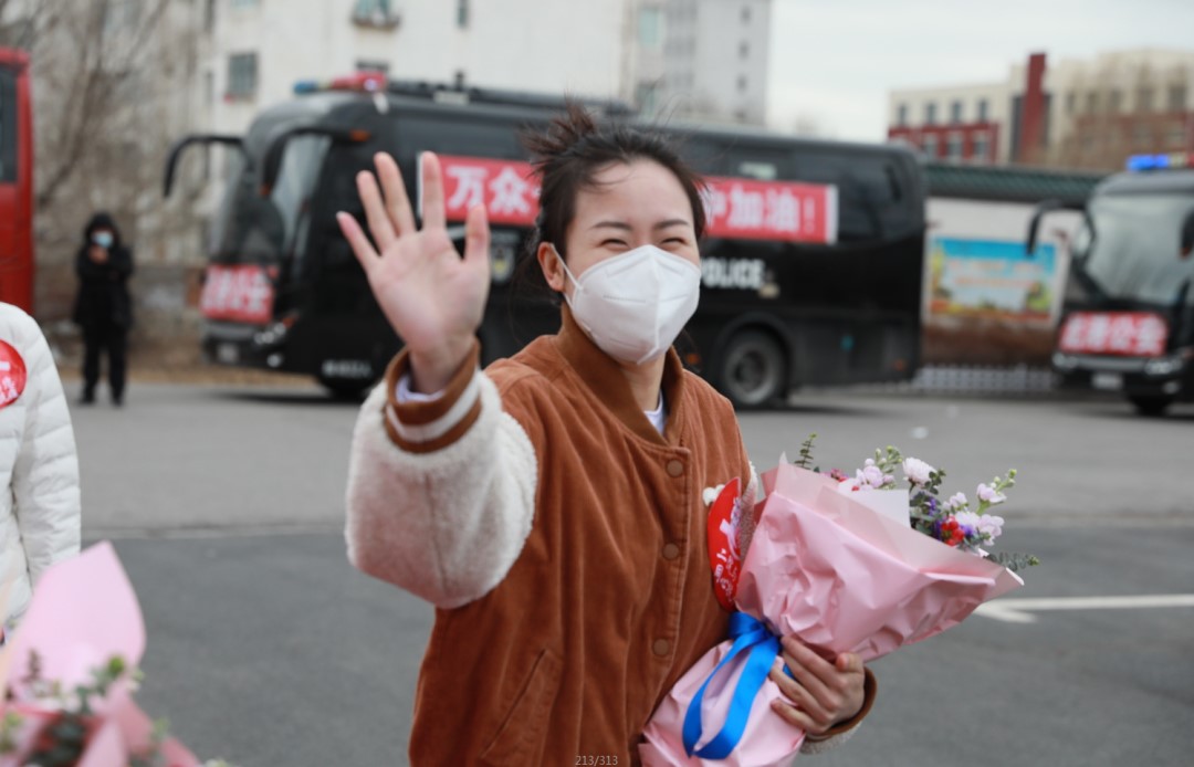 春暖花開，英雄歸來！葫蘆島市第二人民醫(yī)院支援綏中醫(yī)療隊凱旋而歸~(圖8)